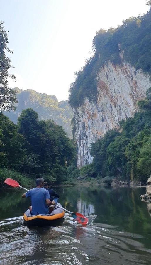 カオソック シルバー クリフ リゾート Khao Sok National Park エクステリア 写真