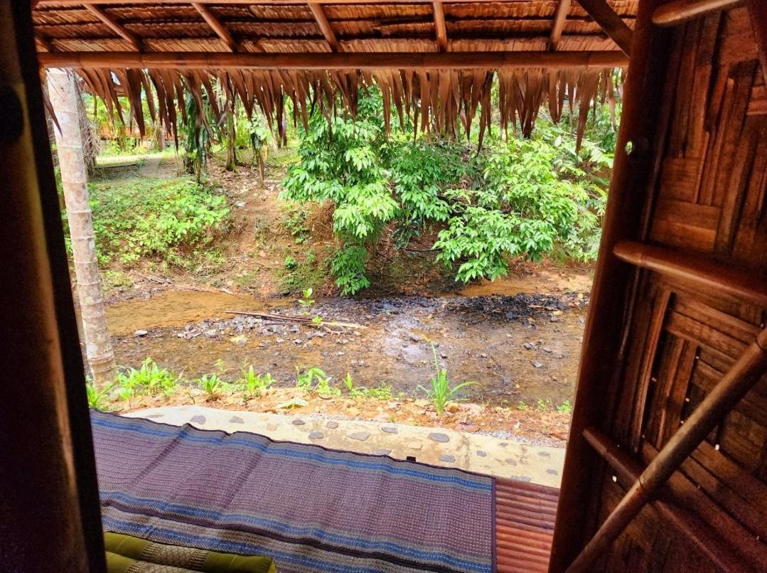 カオソック シルバー クリフ リゾート Khao Sok National Park 部屋 写真